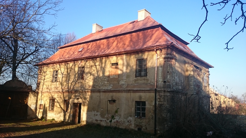 fara Slavětín krytina bobrovka
